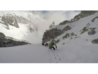 Alp Dağları’nda çığ düştü: 6 ölü