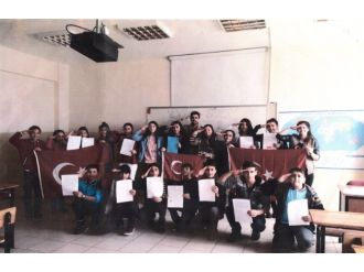 Terörle mücadele eden güvenlik güçlerine anlamlı mektuplar