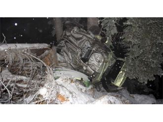 Cenaze yolunda feci kaza: 2 ölü, 2 yaralı