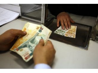 Kısa vadeli borç stoku arttı