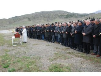 Patlamada hayatını kaybeden üniversiteli toprağa verildi