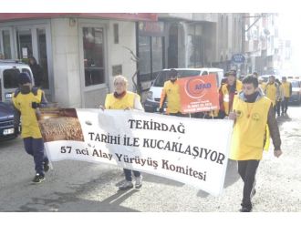 Şehitler için Çanakkale’ye yürüyorlar