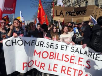 Fransa’da memurlar sokağa indi