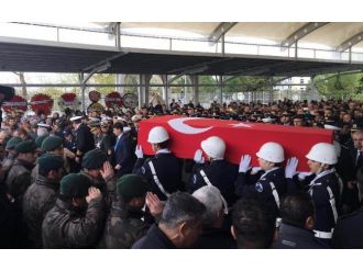 Şehit özel harekat polisine hüzünlü veda