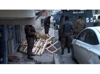 İstanbul’da terör operasyonu !