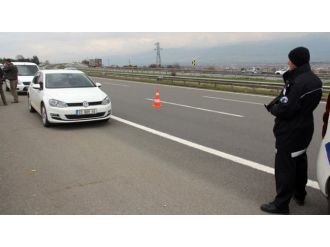 TEM’de şüpheli araç alarmı