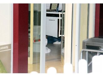 Eniştesi ve oğlunu kurşun yağmuruna tuttu