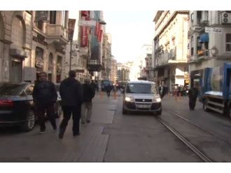 İstiklal Caddesi’nde hayat normale dönüyor