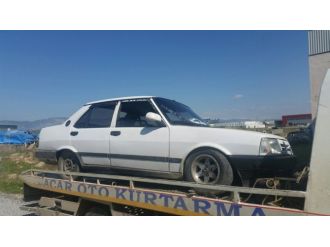 Dur ihtarına uymadı polis motosikletini ezdi