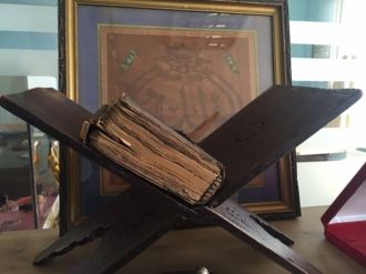 200 yıllık el yazması Kur’an çalındı