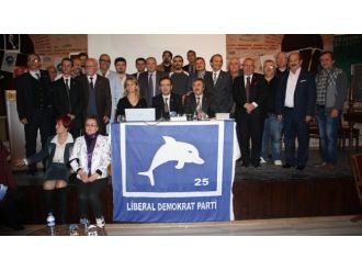 LDP’nin hedefi ’beşinci büyük’ olmak