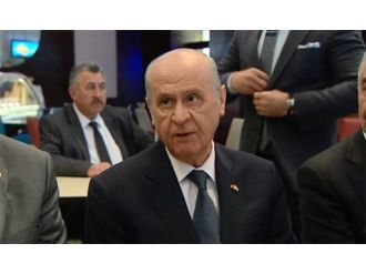 Bahçeli herkesi AVM’lere çağırdı