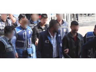 Gaziantep ve Van’da terör operasyonu: 20 gözaltı