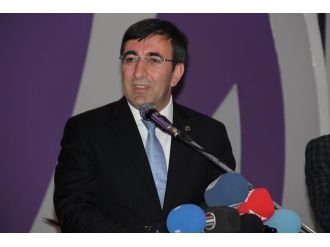 Bakan Yılmaz 2015 rakamlarını değerlendirdi
