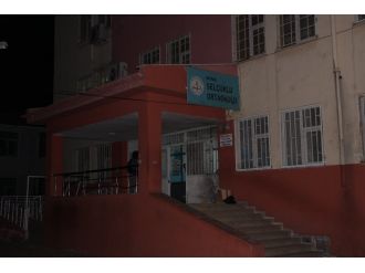 Terör yine bir okulu hedef aldı