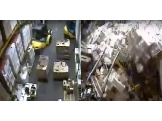 Acemi operatör depoyu yerle bir etti