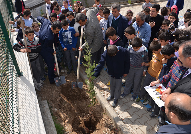 Türkoğlu’nda Ormancılık Haftası Programı Düzenlendi