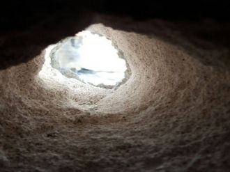 Yüksekova köstebek yuvası gibi