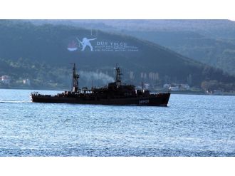Rus savaş gemisi Boğaz’dan geçti