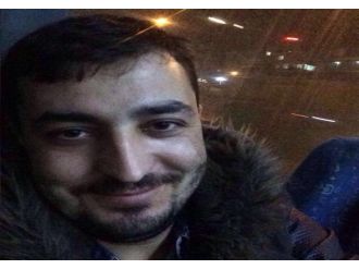 Kavga ettiği yeğenini bıçaklayarak öldürdü