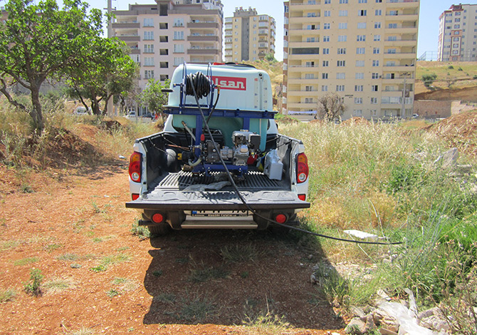 Larva Mücadelesine Başladılar