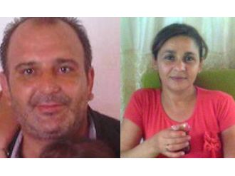 Tüfekle şakalaşırken karısını vurdu