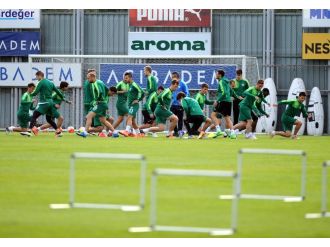 Bursaspor 8 eksikle çalıştı