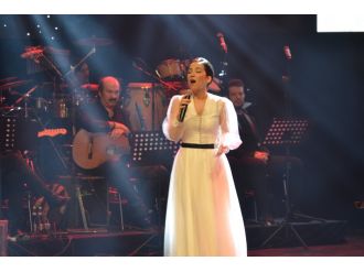 İpek Açar o iddiaları reddetti