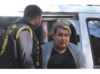 Sahte müşteri temsilcisi yakalandı