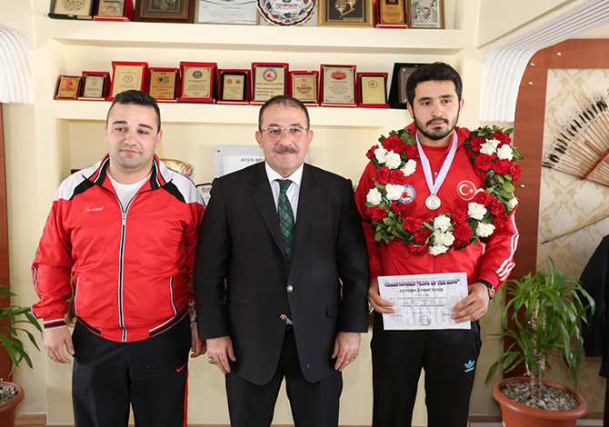 Balkan Şampiyonuna Ödül