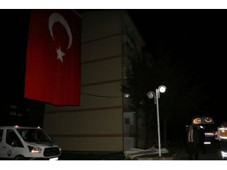 Hataylı şehidin Ankara’daki evine ateş düştü