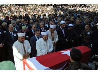 Kardeşinden sonra oğlunu şehit verdi