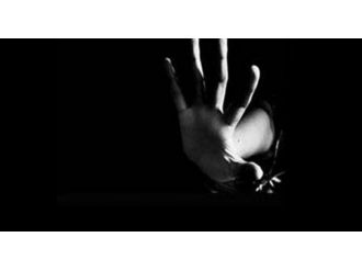 Tek kelimeyle iğrençsiniz !