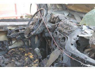 Kundakçılar 3 aracı bu hale getirdi