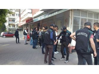 Adana’da uyuşturucu operasyonu: 19 gözaltı