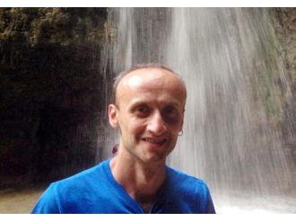 Yolcunun ısrarı THY çalışanını parmağından etti