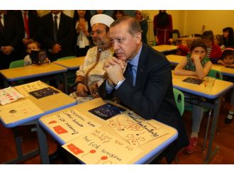 Erdoğan’ı ağlatan şiir