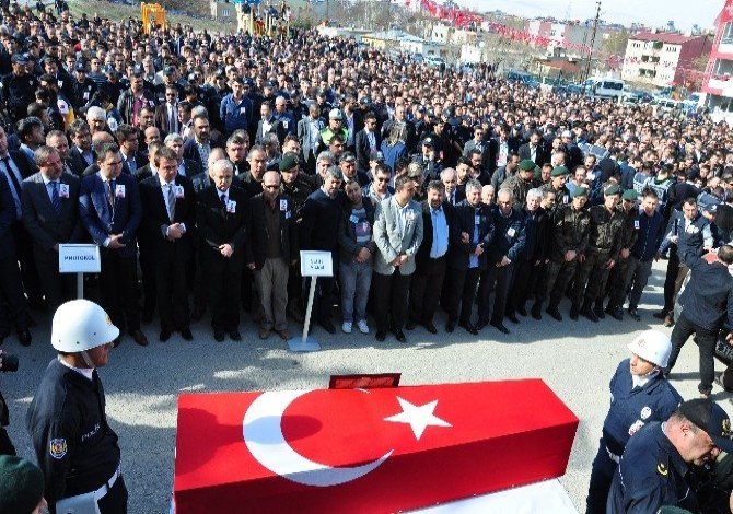 Elbistan Şehidini Uğurladı