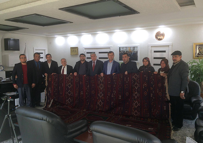 Mahkanlı Halı Ve Kilimleri Tarihe Yeniden Kazandırılacak