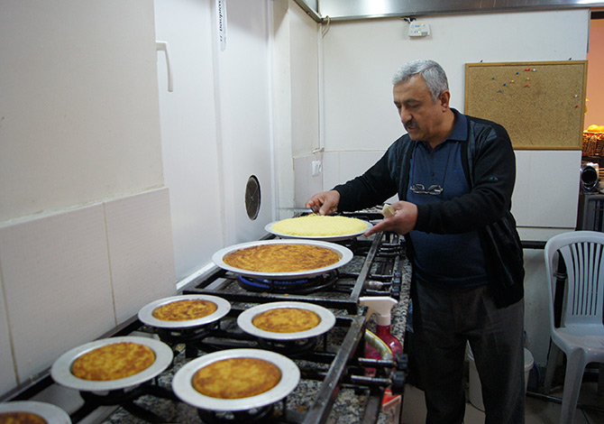 Künefe Karmen de Yenir!