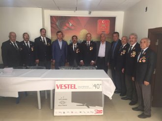 Başkan Bozdağ'dan Gaziler Derneğine Ziyaret