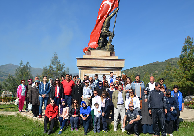 Türkoğlu Belediyesi Doğa Yürüyüşü Düzenledi