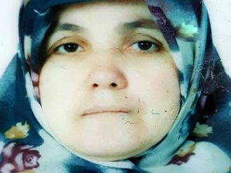Evde kızına iğne yaptıran kadın hayatını kaybetti