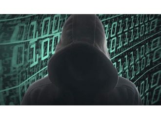 E-posta ile 2 milyonluk vurgun !