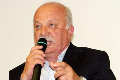 Forvet ve stopere takviye yapmak istiyoruz