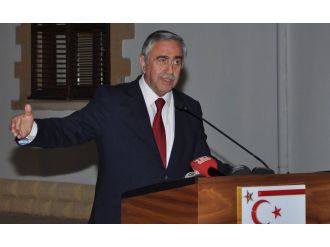 KKTC’de erken seçim rüzgarları esmeye başladı