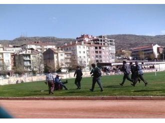 İHA muhabirine çirkin saldırı