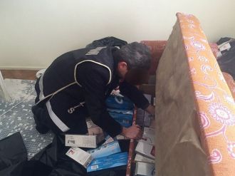 Ev değil sigara deposu