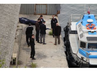 Haliç’te erkek cesedi bulundu