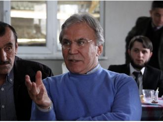 Mehmet Ali Şahin: ’Kılıçdaroğlu Atatürk’ün koltuğuna leke sürdürdü’